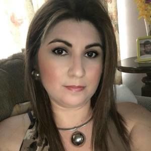 Meet your Posher, Ely